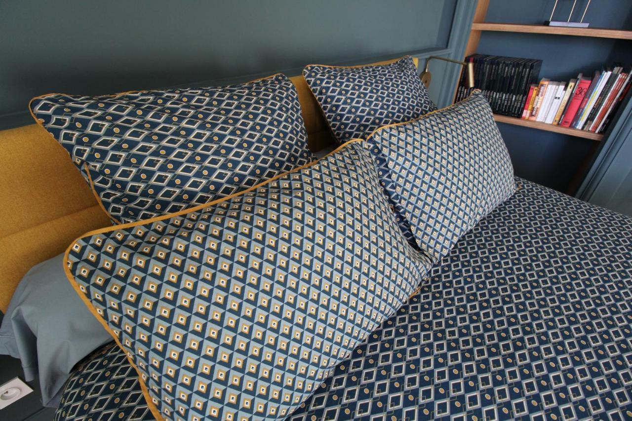 Les Cimes Du Puy-En-Velay Bed & Breakfast Le Puy-en-Velay Bagian luar foto